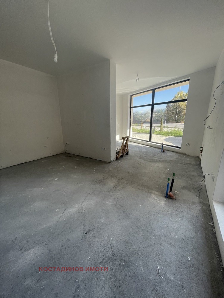 Do wynajęcia  Sklep Plowdiw , Christo Smirnenski , 120 mkw | 66504278 - obraz [4]
