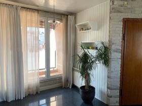 3+ camere da letto Strelbishte, Sofia 8