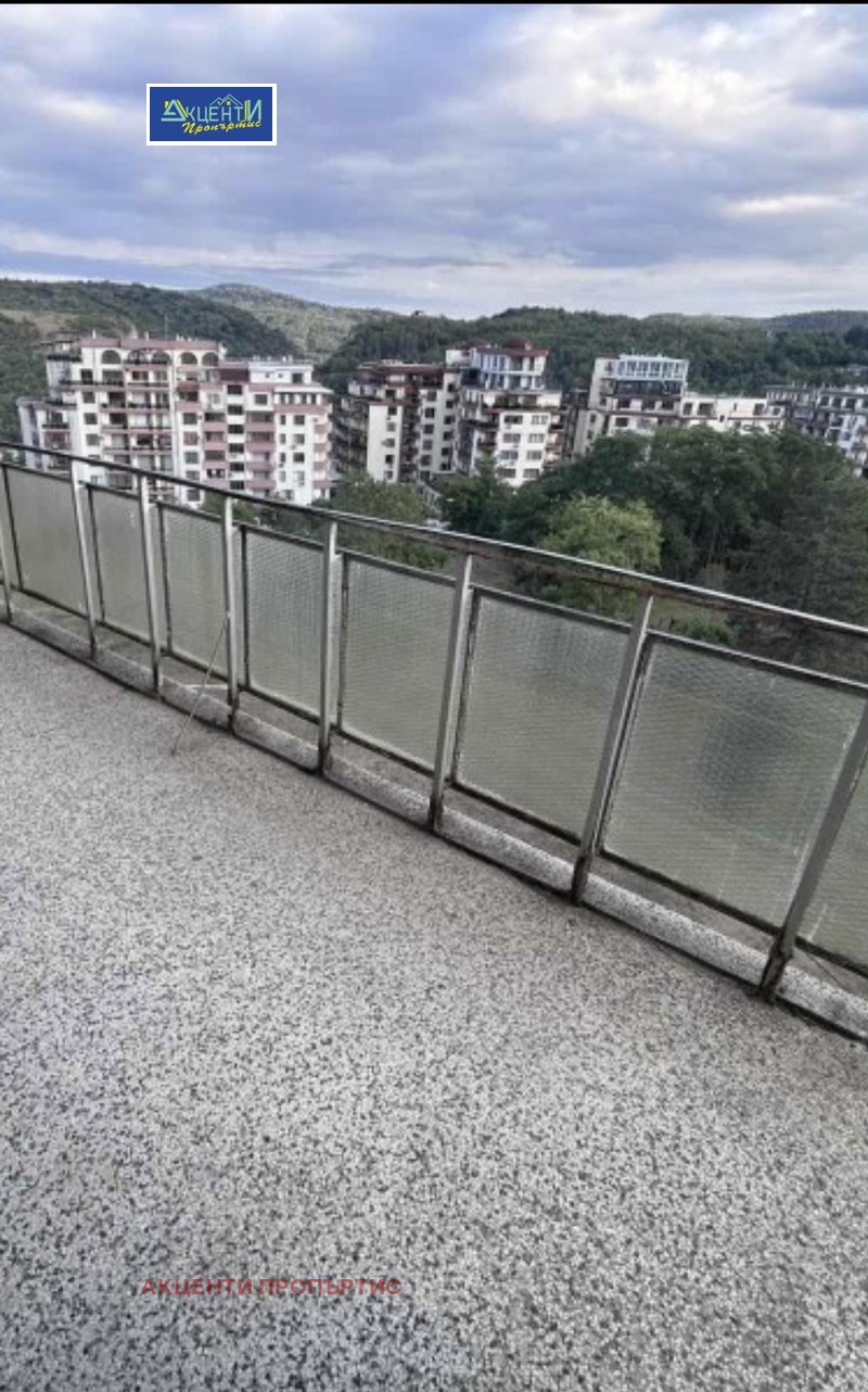 K pronájmu  3 ložnice Veliko Tarnovo , Centar , 120 m2 | 92122339 - obraz [2]