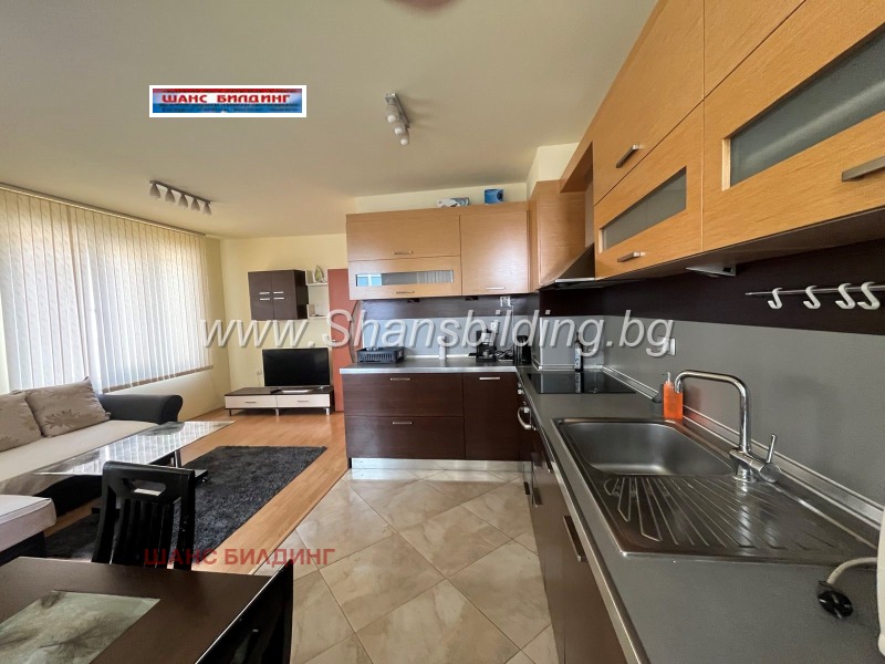 Da affittare  2 camere da letto Plovdiv , Marasha , 90 mq | 46713166