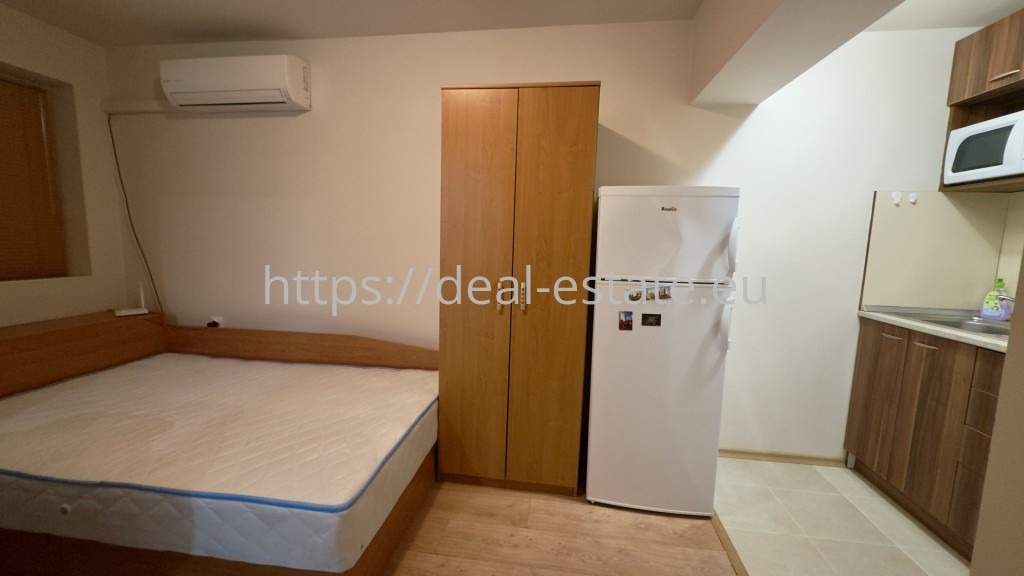 Дава под наем 1-СТАЕН, гр. Благоевград, Широк център