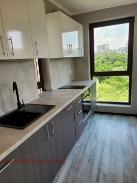 1 quarto Darvenica, Sofia 4