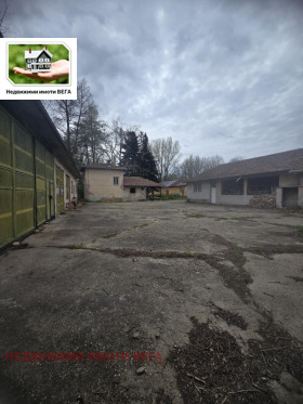 Budynek przemysłowy Gorna Orjachowica, region Wielkie Tyrnowo 6