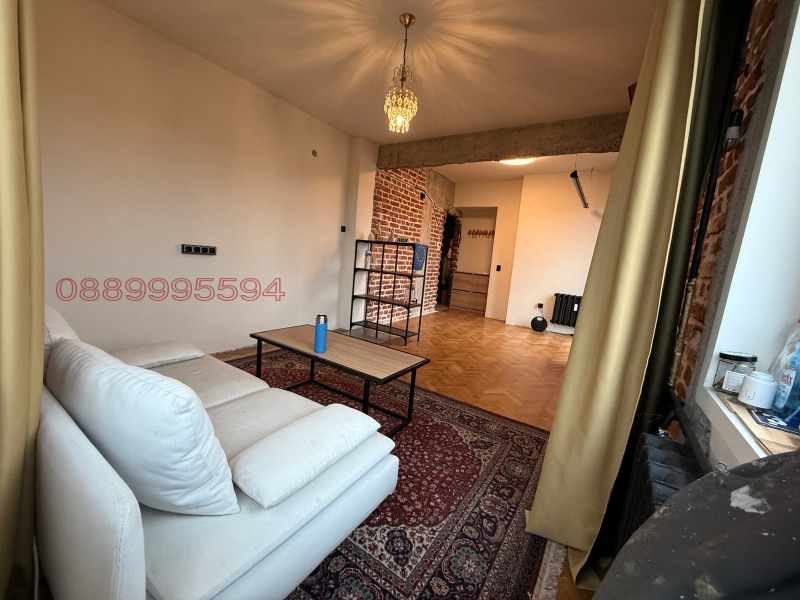 Дава под наем 2-СТАЕН, гр. София, Център, снимка 2 - Апартаменти - 52797473