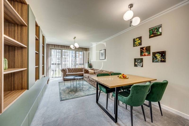 A louer  2 chambres Sofia , Stoudentski grad , 100 m² | 96496166