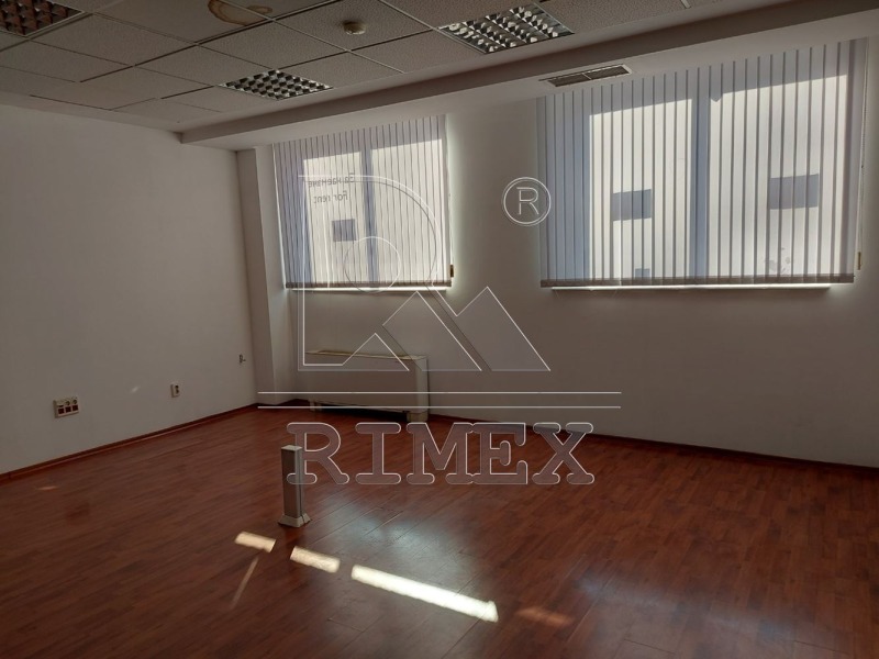 K pronájmu  Kancelář Plovdiv , Centar , 296 m2 | 69206125 - obraz [2]