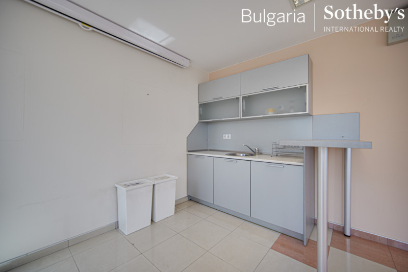 Da affittare  Ufficio Sofia , Manastirski livadi , 171 mq | 49568570 - Immagine [14]