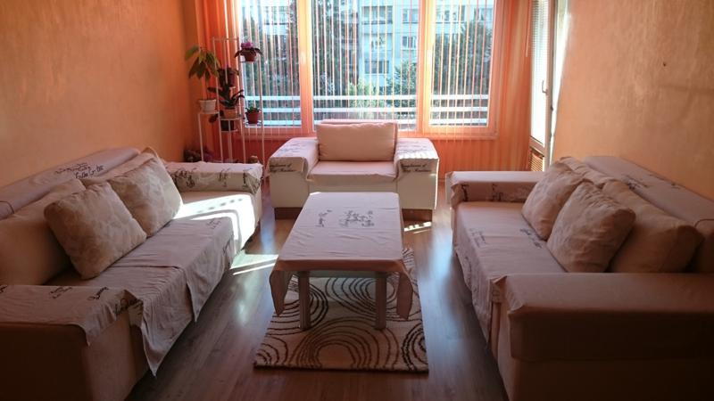 Te huur  2 slaapkamers Sofia , Tolstoj , 90 m² | 64580128