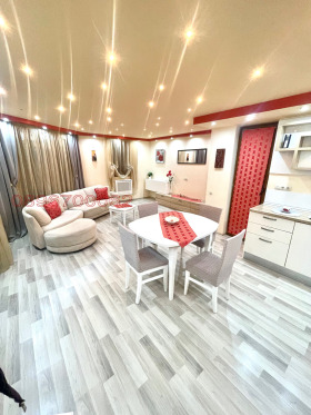 ����� ���� ��� ���� 3-�����,���� �����, �����