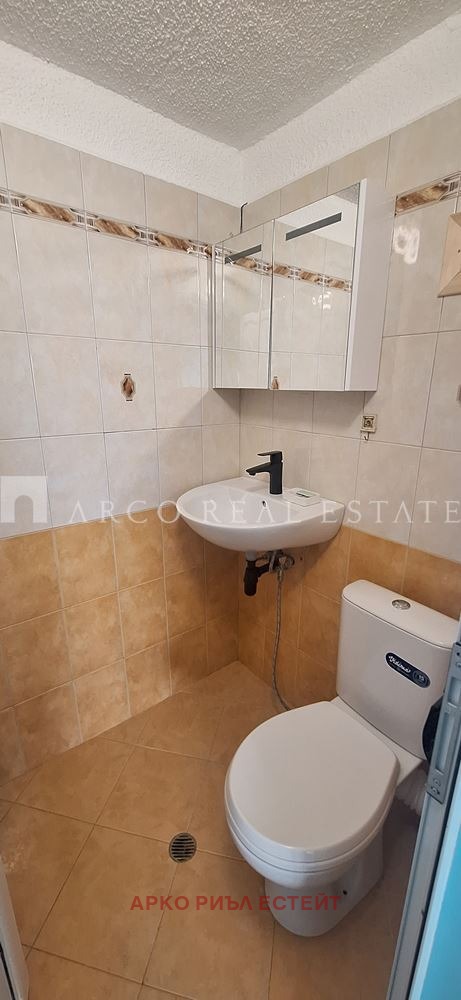 Дава под наем 3-СТАЕН, гр. София, Карпузица, снимка 10 - Апартаменти - 54224285