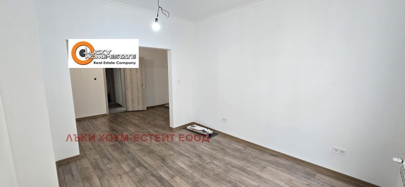 K pronájmu  1 ložnice Sofia , Centar , 58 m2 | 42539267