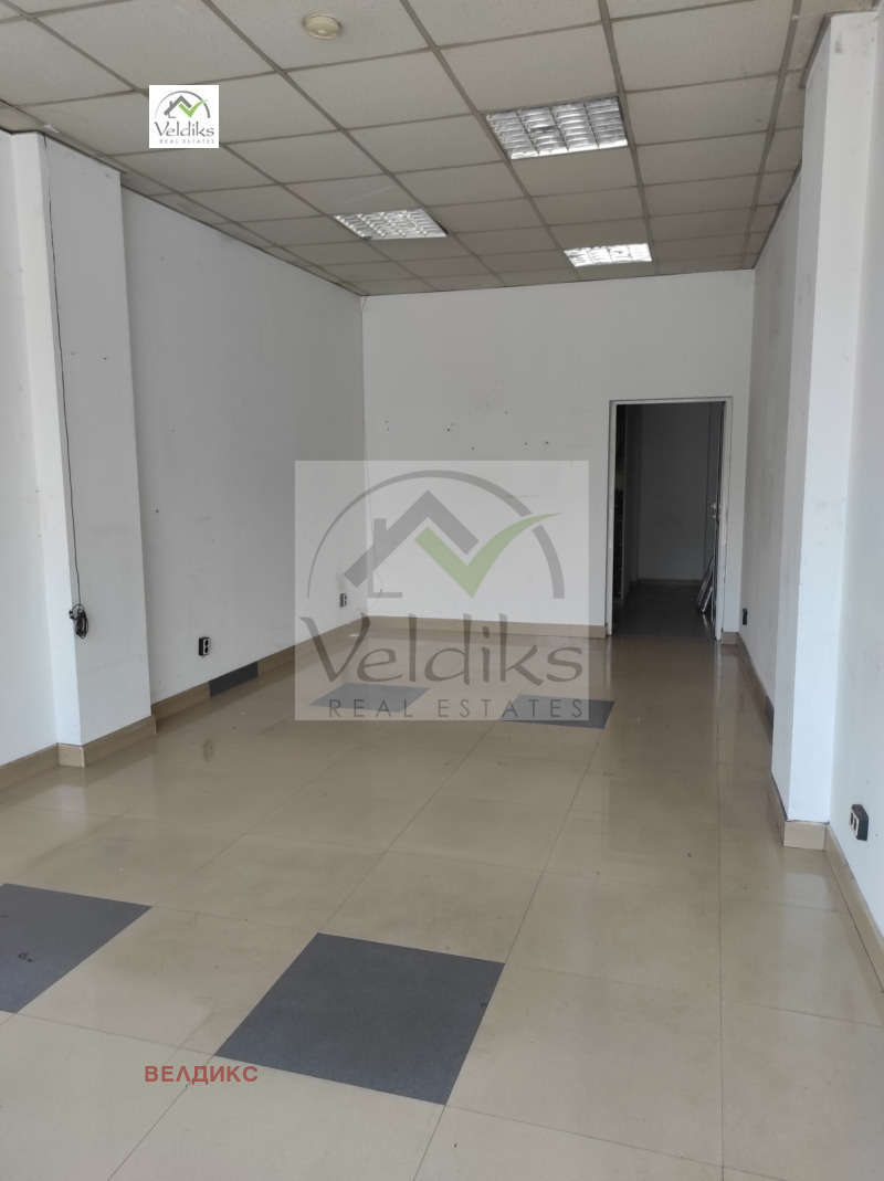 Te huur  Kantoor Sofia , Tsentar , 31 m² | 56226656 - afbeelding [2]