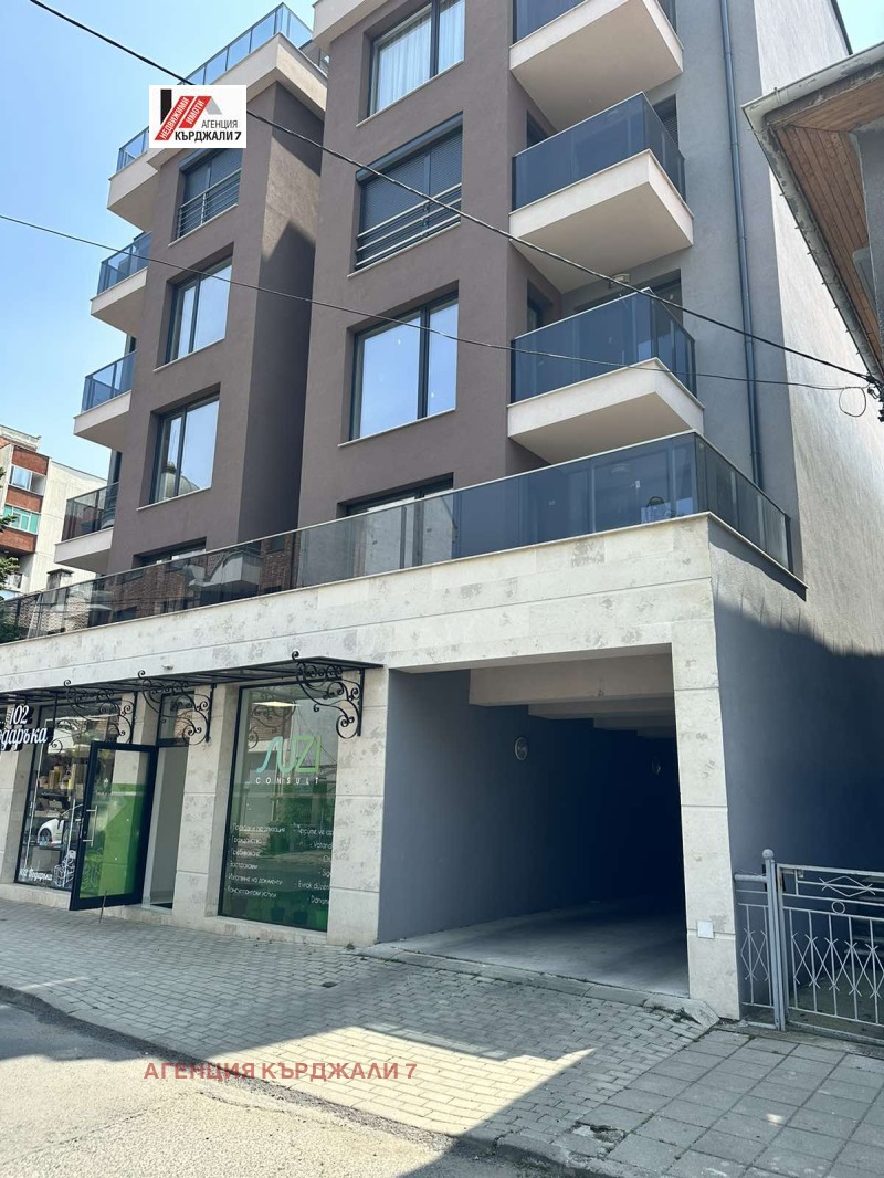 Para alugar  Garagem Kardjali , Centar , 40 m² | 19337632 - imagem [4]