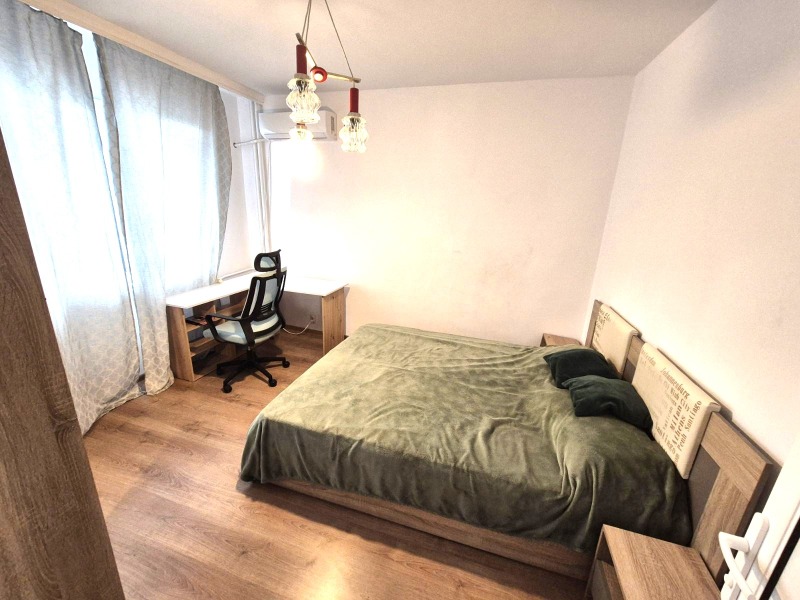 Под наем 2-СТАЕН, град София, Младост 1А • 500 € • 98660702 — Holmes.bg