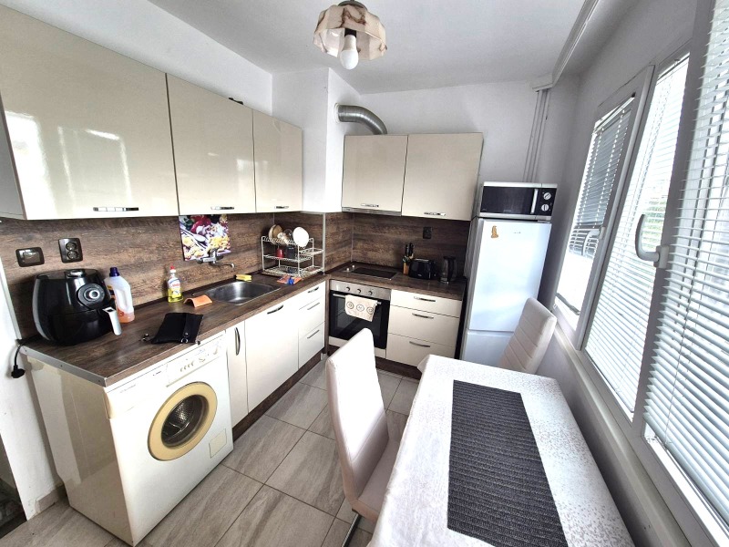 Do wynajęcia  1 sypialnia Sofia , Mladost 1A , 71 mkw | 50751847 - obraz [4]