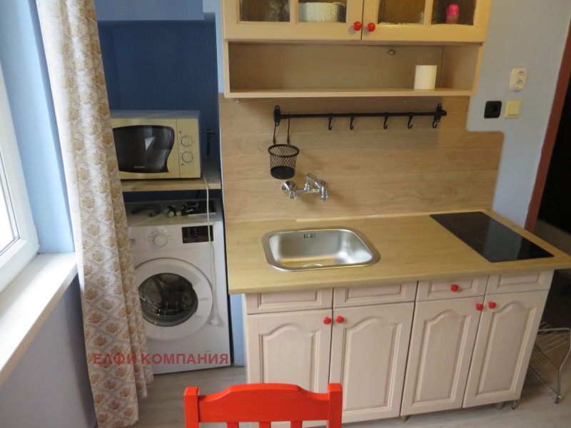 Издаје се  1 спаваћа соба Софија , Центар , 80 м2 | 76554938 - слика [14]