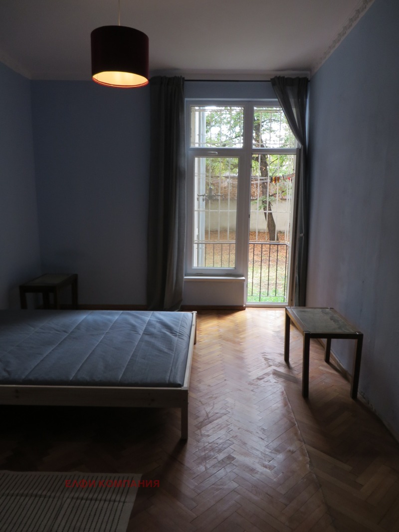 Издаје се  1 спаваћа соба Софија , Центар , 80 м2 | 76554938 - слика [6]