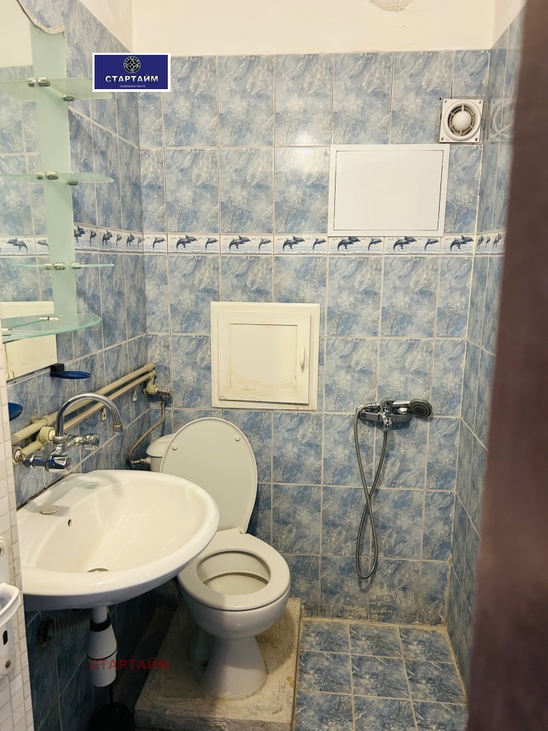 Дава под наем АТЕЛИЕ, ТАВАН, гр. София, Лозенец, снимка 12 - Апартаменти - 52808480