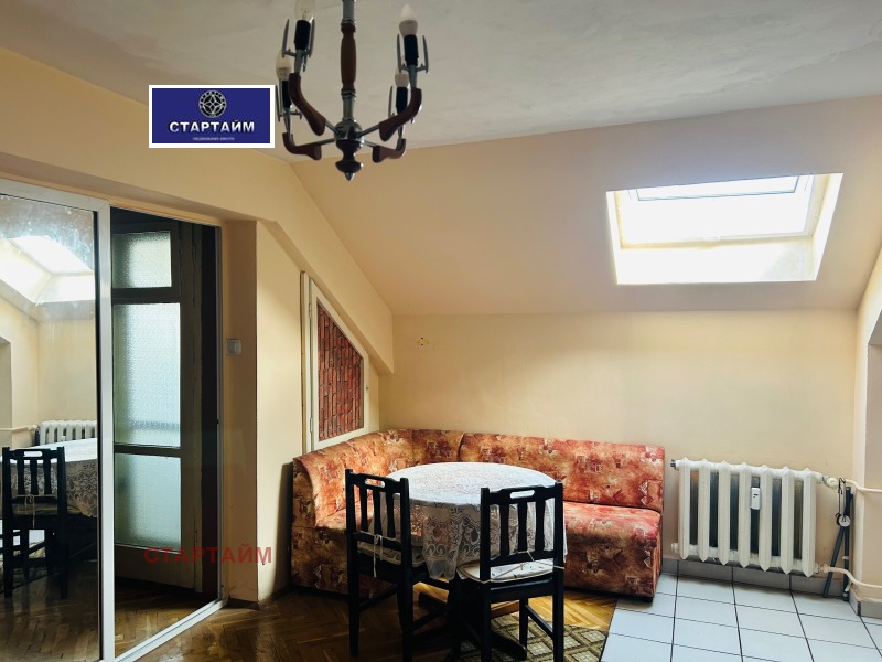 Дава под наем АТЕЛИЕ, ТАВАН, гр. София, Лозенец, снимка 8 - Апартаменти - 52808480