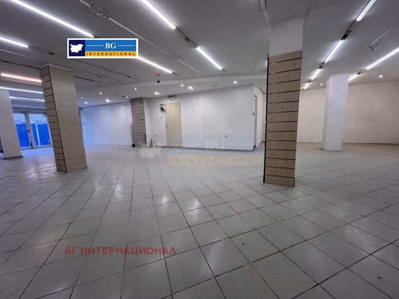 Te huur  Winkel Burgas , Tsentar , 150 m² | 66324447 - afbeelding [8]