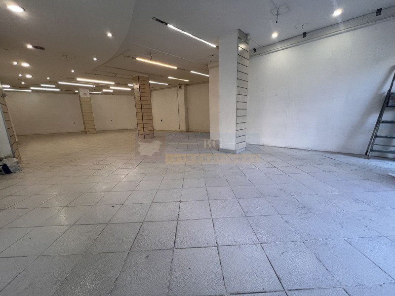 Da affittare  Negozio Burgas , Tsentar , 150 mq | 66324447 - Immagine [4]