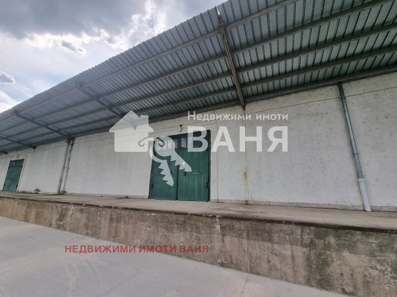 Дава под Наем ПРОМ. ПОМЕЩЕНИЕ в област Пловдив, гр. Карлово - 320 кв.м / 766.94 € » 1 500 лв., НЕДВИЖИМИ ИМОТИ ВАНЯ