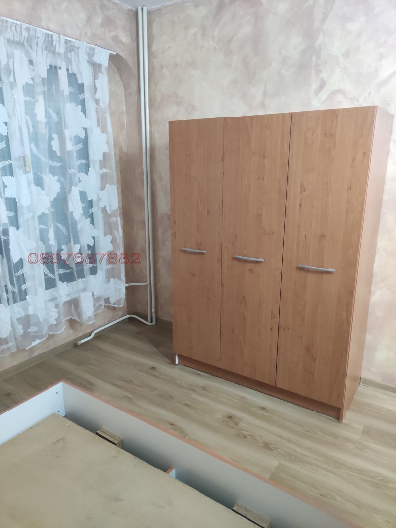 Дава под наем 1-СТАЕН, гр. Перник, Мошино, снимка 14 - Апартаменти - 52781999