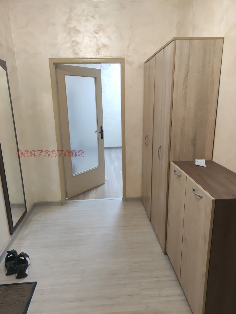 Дава под наем 1-СТАЕН, гр. Перник, Мошино, снимка 8 - Апартаменти - 52781999