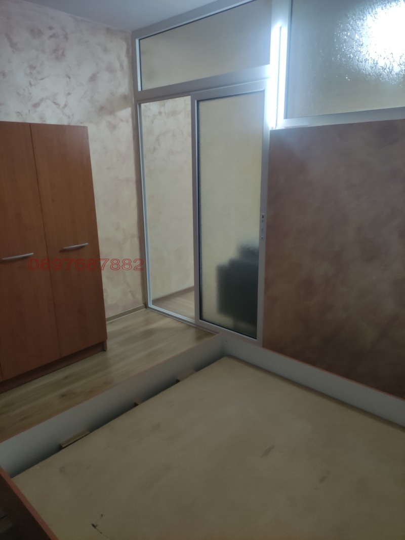 Дава под наем 1-СТАЕН, гр. Перник, Мошино, снимка 13 - Апартаменти - 52781999