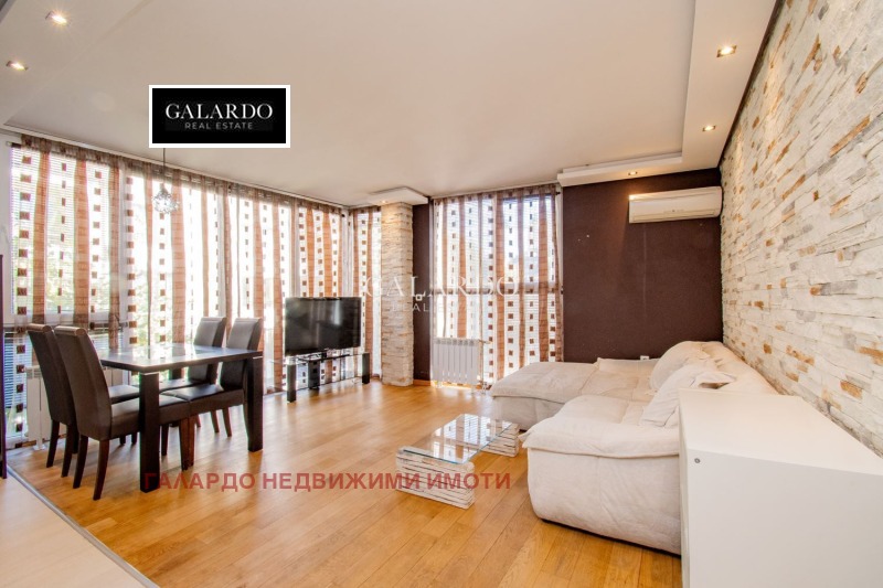 Дава под наем 2-СТАЕН, гр. София, Център