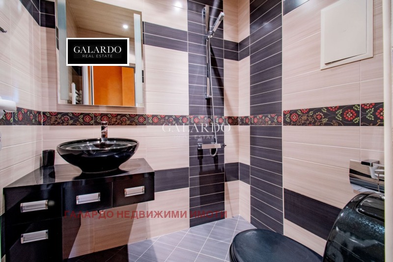 Дава под наем 2-СТАЕН, гр. София, Център, снимка 13 - Апартаменти - 53592898