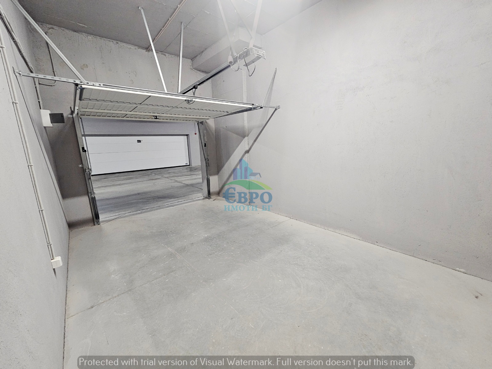 Дава под наем ГАРАЖ, ПАРКОМЯСТО, гр. София, Зона Б-5-3, снимка 6 - Гаражи и паркоместа - 54096228