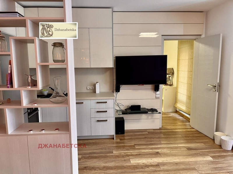 K pronájmu  2 ložnice Sofia , Krasno selo , 80 m2 | 68307922 - obraz [3]