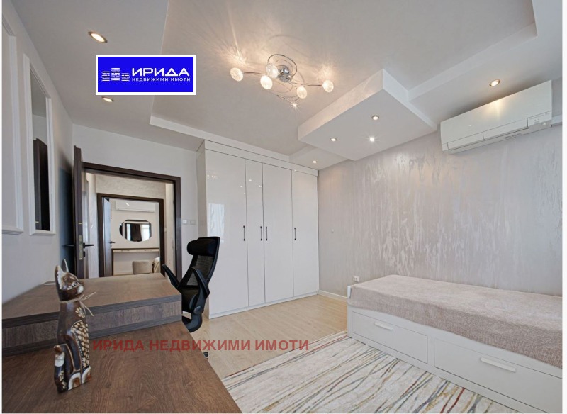 Дава под наем 3-СТАЕН, гр. София, Център, снимка 3 - Апартаменти - 52403686