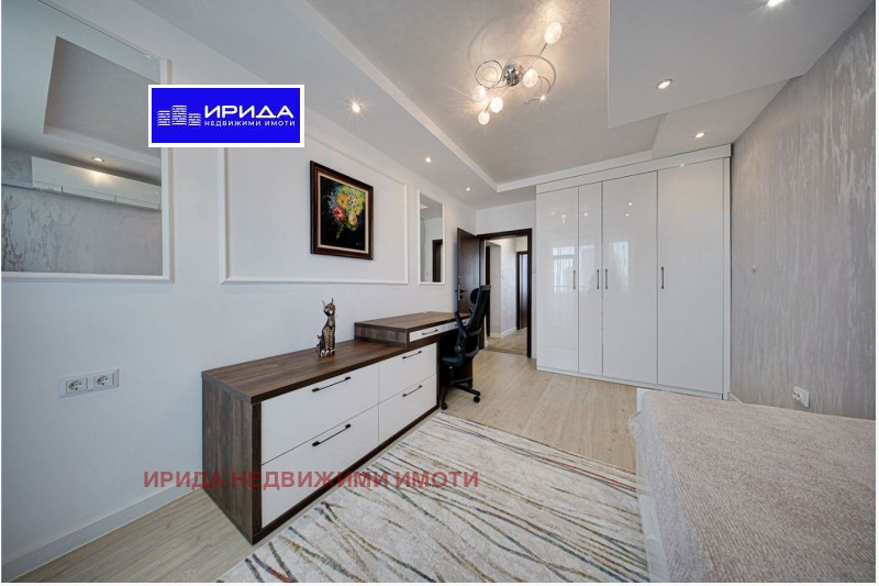 Дава под наем 3-СТАЕН, гр. София, Център, снимка 4 - Апартаменти - 52403686