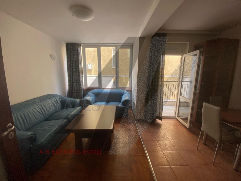 Дава под наем 3-СТАЕН, гр. София, Център, снимка 13 - Апартаменти - 52591236