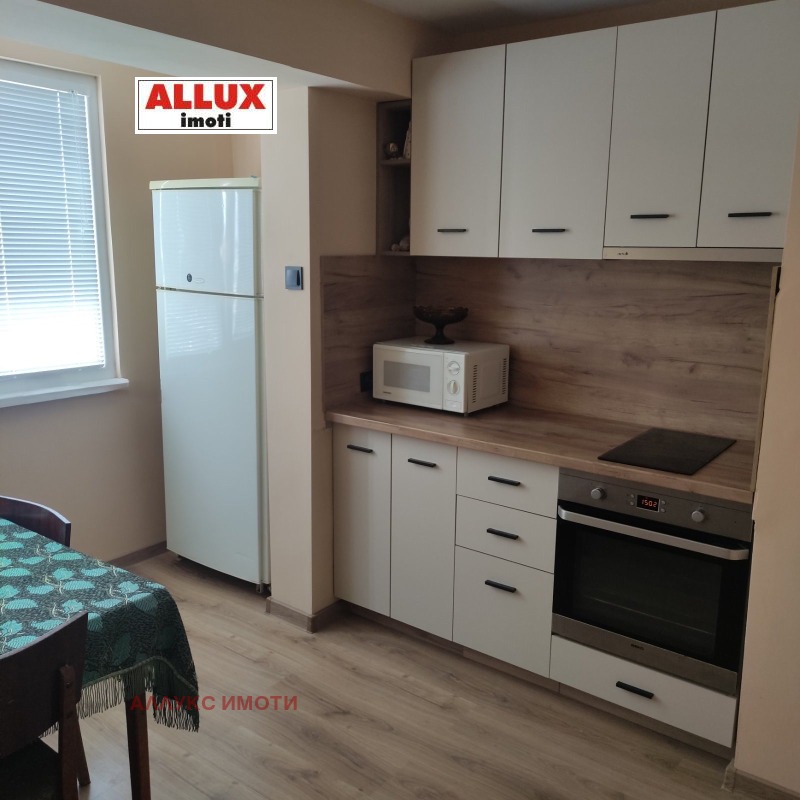 Da affittare  Studio Ruse , Zdravets , 40 mq | 15557049