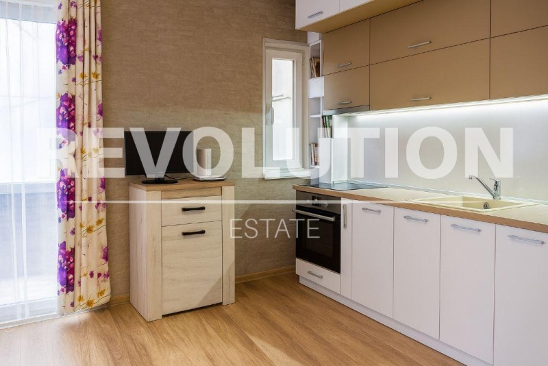 For Rent  1 bedroom Varna , Gratska mahala , 65 sq.m | 75213919