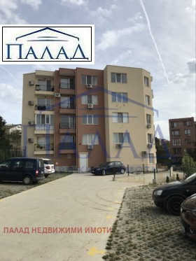 2 bedroom Vazrazhdane 3, Varna 1