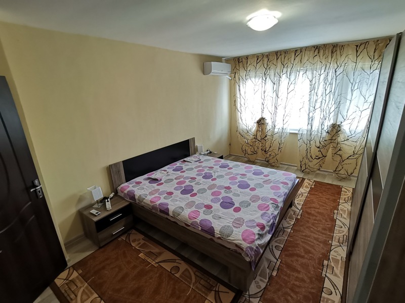 Zu vermieten  2 Schlafzimmer Burgas , Bratja Miladinowi , 74 qm | 83405569 - Bild [3]