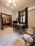 Под наем ЕТАЖ ОТ КЪЩА, град Пловдив, Център • 670 € • 70839191 1