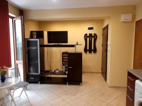 Studio Centar, Varna 5