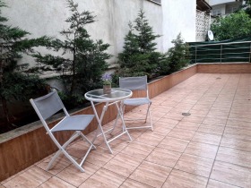 Studio Centar, Varna 8