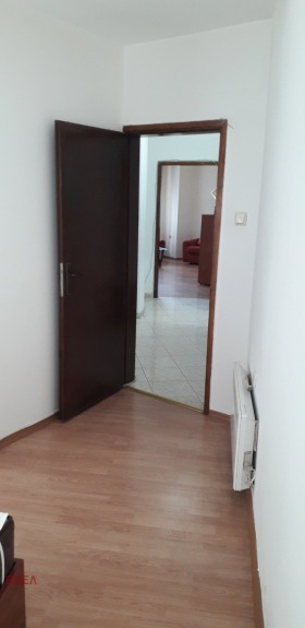    4- | Imot.bg    10