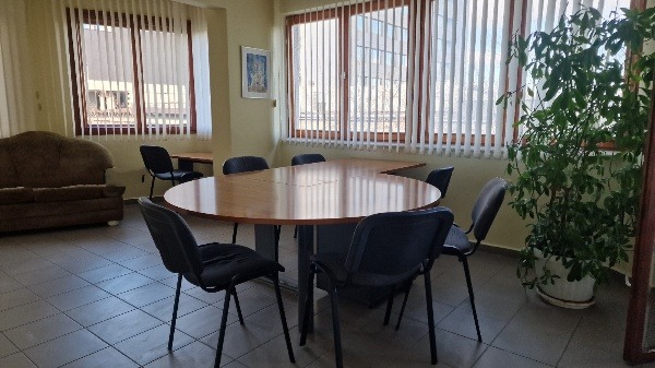 For Rent  1 bedroom Plovdiv , Tsentar , 65 sq.m | 79813816
