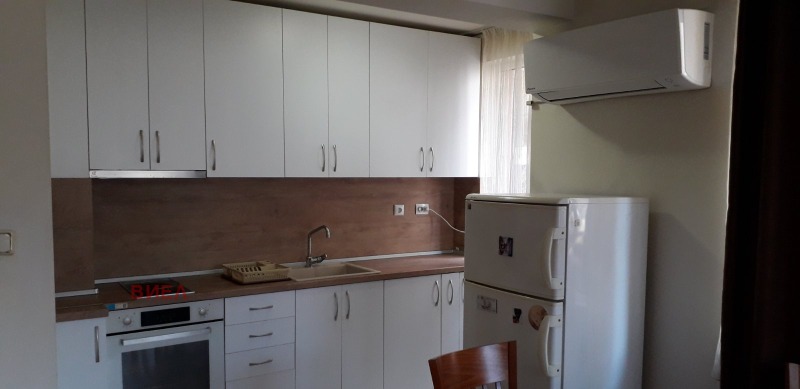 Da affittare  3 camere da letto Plovdiv , Tsentar , 120 mq | 78186283 - Immagine [3]