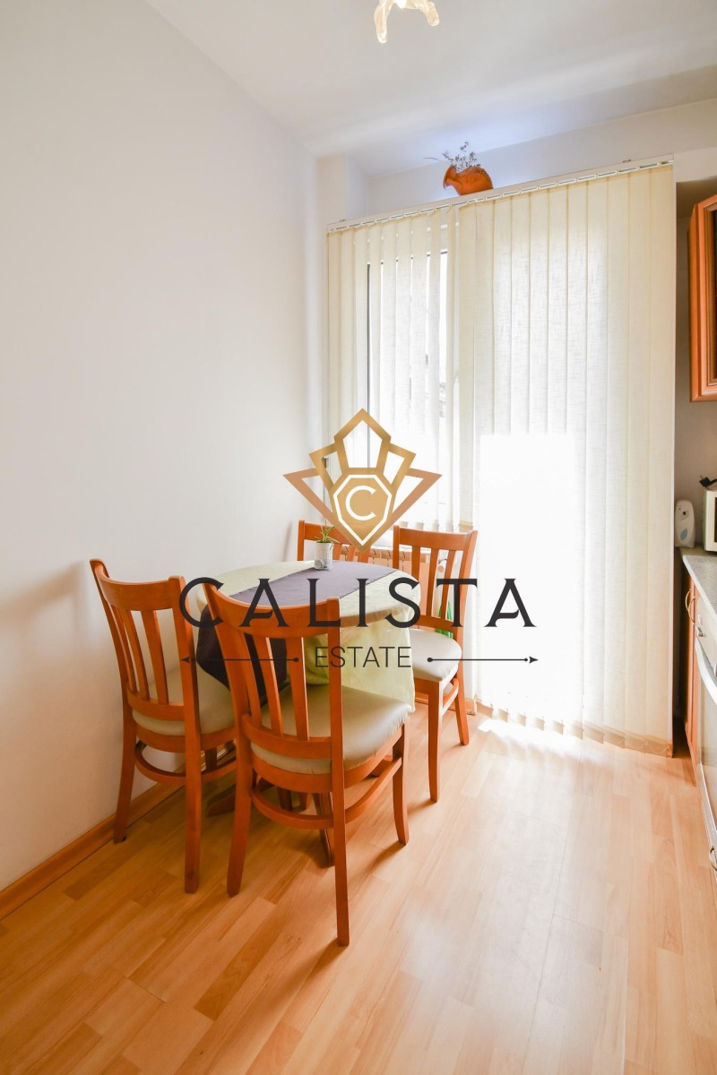 K pronájmu  2 ložnice Sofia , Centar , 80 m2 | 56577434 - obraz [5]