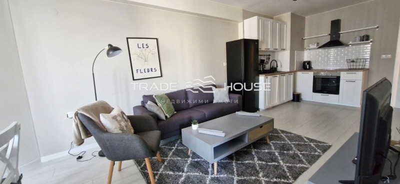 Da affittare  2 camere da letto Plovdiv , Mladegki Halm , 88 mq | 37112558 - Immagine [3]