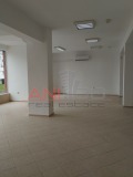 Под наем ОФИС, град Варна, Владислав Варненчик 2 • 1200 € / 2347.00 лв. • 49547246 6