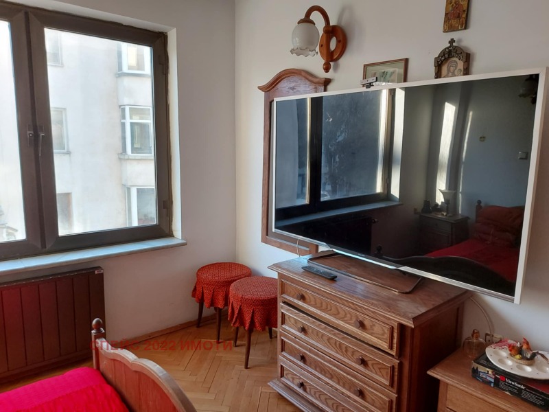 Para alugar  2 quartos Plovdiv , Mladejki Halm , 120 m² | 92630509 - imagem [8]